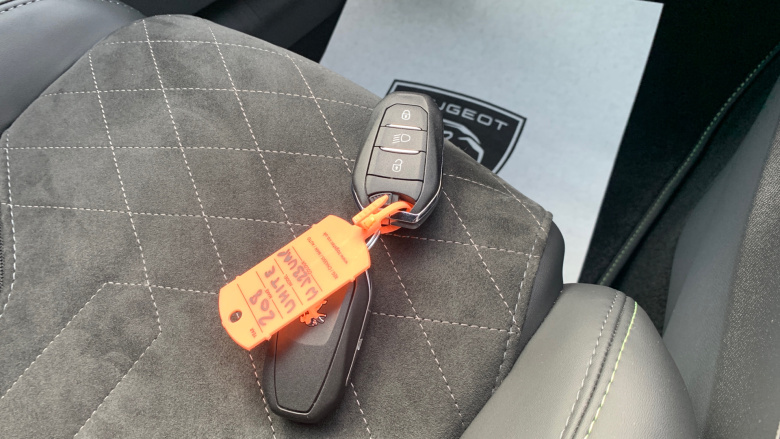 Peugeot 208 1.2 PureTech 100 GT Premium 5dr Petrol Hatchback